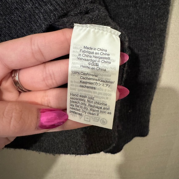 J. Crew Men's Dark Gray Crewneck Sweater size large - Picture 7 of 9